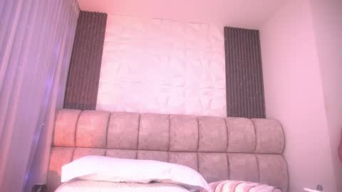 Katy online show from April 17, 2026, 11:57 am