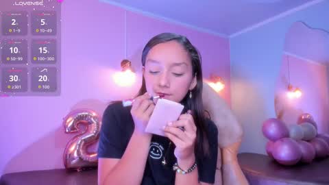 Snapshot of katy_sweet19 chatting on September 19, 2025, 6:30 pm Katy online show from September 19, 2025, 6:30 pm