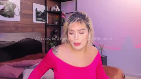 Snapshot of katyablonding chatting on September 11, 2025, 3:12 pm salo online show from September 11, 2025, 3:12 pm