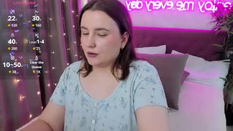 Kate online show from February 15, 2026, 7:51 am