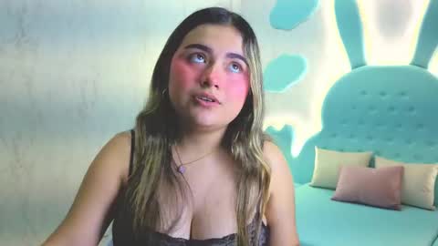 KatyBlondee  online show from January 15, 2026, 11:15 am