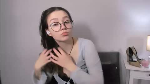 Snapshot of katygentle chatting on February 16, 2026, 4:14 pm Katy online show from February 16, 2026, 4:14 pm