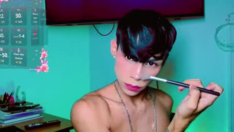 KATY online show from October 7, 2025, 11:24 pm