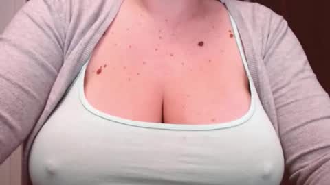 Katy online show from December 18, 2025, 2:39 am