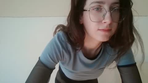 kawaii snowflake online show from February 18, 2026, 1:29 pm