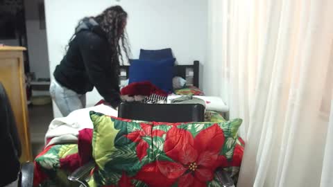  Khawit  online show from January 8, 2026, 3:47 pm