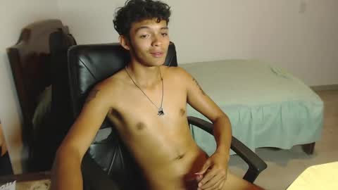 KAYDEN HELP ME TO REACH 10 LIKES online show from February 5, 2025, 6:59 pm