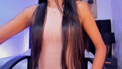 Kayla  online show from September 13, 2025, 11:32 am