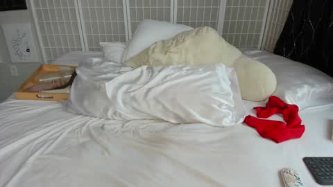 Kayla Cruise online show from December 30, 2024, 8:58 pm