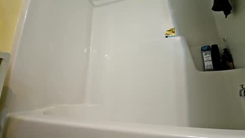 Snapshot of kaylakonquers chatting on April 4, 2026, 2:10 am KaylaKonquers online show from April 4, 2026, 2:10 am