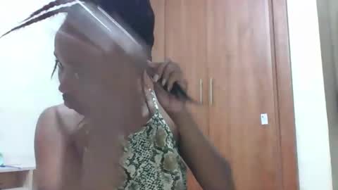 kaylar online show from March 13, 2026, 6:53 am