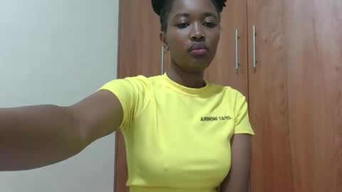 kaylar online show from March 29, 2026, 6:46 am