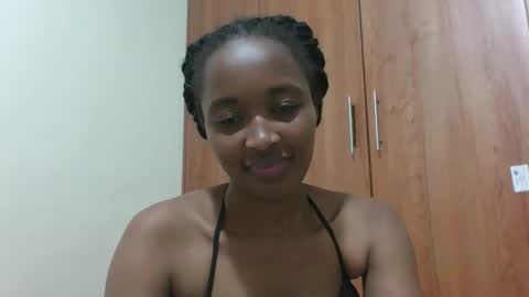 kaylar online show from April 1, 2026, 6:38 pm