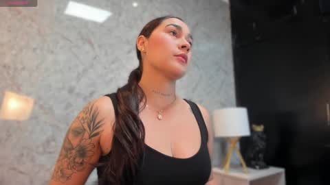 kaylee_scott_ online show from April 1, 2026, 12:06 pm