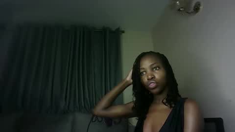 Kaylee online show from May 20, 2026, 3:02 am