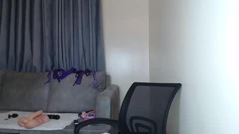 Kaylee online show from May 22, 2026, 6:42 am