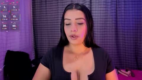 Snapshot of kayleemorales chatting on September 18, 2025, 3:58 pm Kaylee online show from September 18, 2025, 3:58 pm