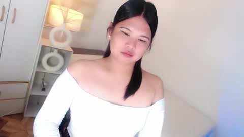 Y O U R        F U T U R E       K A Y L E E  online show from April 20, 2026, 5:05 pm