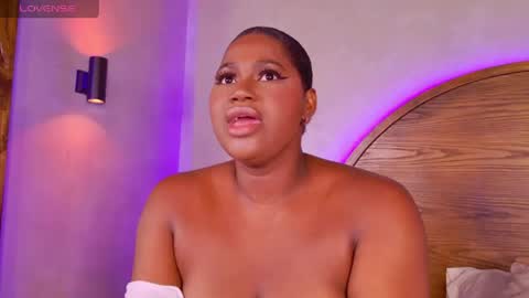 Snapshot of kaylie_mitchel chatting on April 20, 2026, 10:55 pm KAYLIE online show from April 20, 2026, 10:55 pm