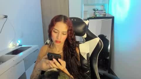 Snapshot of kaylie_xxx chatting on April 20, 2026, 11:50 pm kaylie online show from April 20, 2026, 11:50 pm