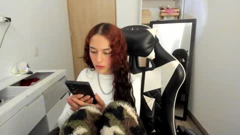 Snapshot of kaylie_xxx chatting on April 29, 2026, 7:09 pm kaylie online show from April 29, 2026, 7:09 pm