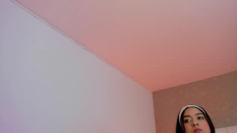 kayliebrooks online show from November 22, 2025, 3:33 pm