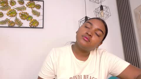 Kayna online show from January 8, 2026, 7:05 pm