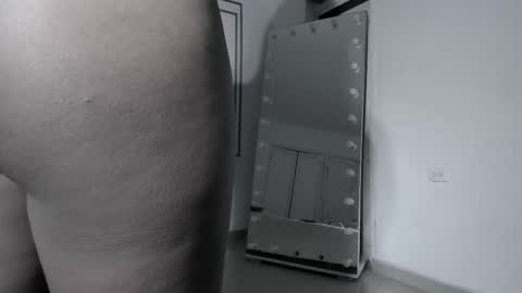 Kayna online show from February 25, 2026, 7:45 pm