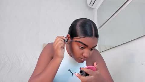 Kayna online show from March 21, 2026, 7:06 pm