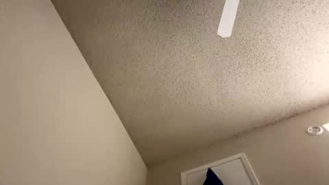 Snapshot of kaynjay2023 chatting on November 1, 2025, 8:16 am Sweet Slut online show from November 1, 2025, 8:16 am