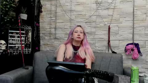 Miss Kazia online show from June 9, 2026, 12:33 am