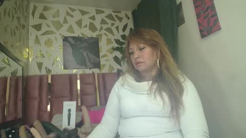 KAZSANDRAH online show from September 28, 2025, 4:40 am