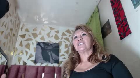 KAZSANDRAH online show from February 7, 2026, 4:27 am