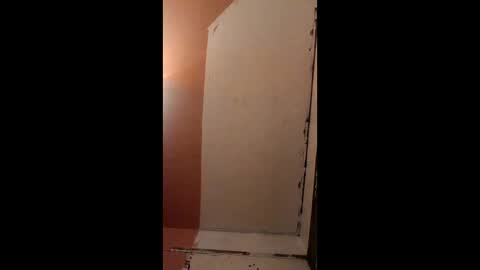 kdogluke online show from April 15, 2026, 9:05 am