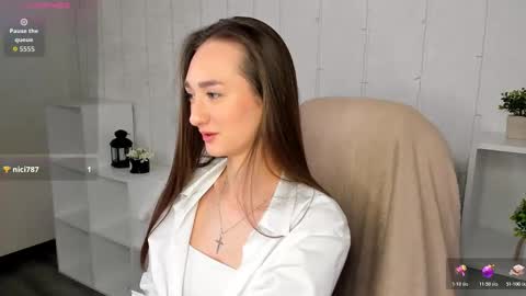 Kelly GMT 2 Su We Th Fr Sa   0300AM-09-00AM   online show from February 9, 2026, 5:22 am