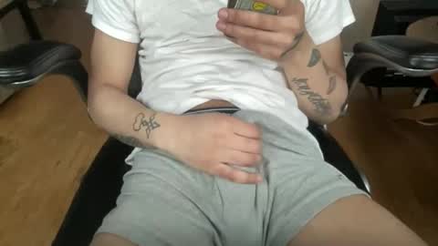 Keesey23 online show from February 13, 2026, 10:06 pm