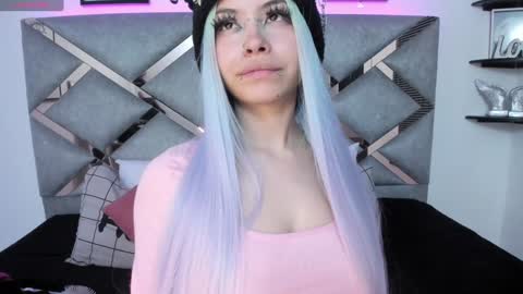 Keidy Monday to Saturday from 200 pm to 810pm  UTC-5 Colombia Time online show from January 20, 2025, 7:04 pm