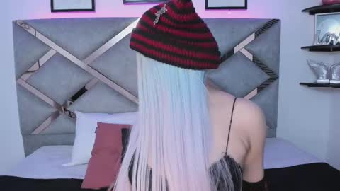 Keidy Monday to Saturday from 200 pm to 810pm  UTC-5 Colombia Time online show from February 18, 2025, 7:09 pm