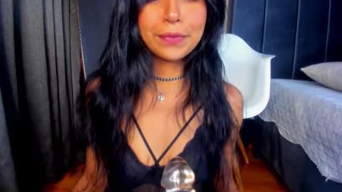 keila online show from October 11, 2025, 8:29 pm