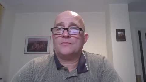 keilie1 online show from November 9, 2025, 3:54 pm