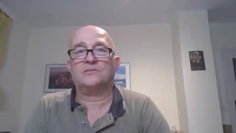 keilie1 online show from December 3, 2025, 1:24 am