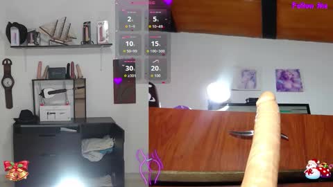 keily__funny online show from December 5, 2025, 11:08 am