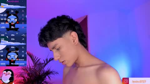 Alejandro Gonzalez online show from September 23, 2025, 6:16 am