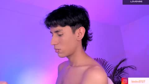 Alejandro Gonzalez online show from November 8, 2025, 7:41 am