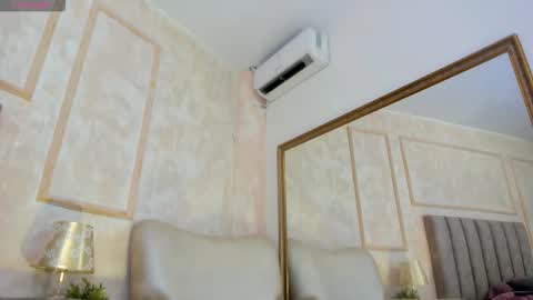 keirahartz online show from January 9, 2026, 3:42 am