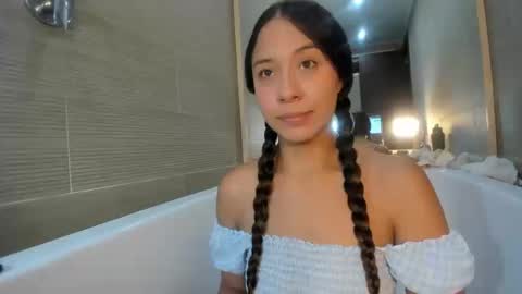 Snapshot of keiry_gonzalez11_aws chatting on September 19, 2025, 1:18 am keiry_gonzalez11_aws online show from September 19, 2025, 1:18 am