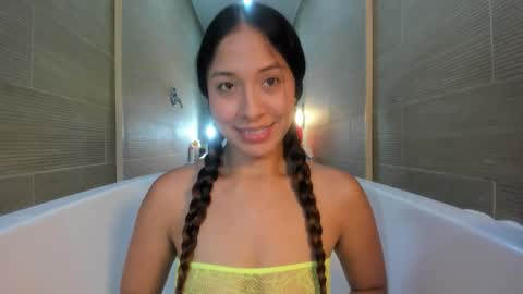 Snapshot of keiry_gonzalez11_aws chatting on October 5, 2025, 1:26 am keiry_gonzalez11_aws online show from October 5, 2025, 1:26 am