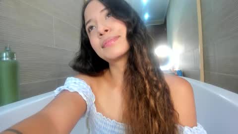 Snapshot of keiry_gonzalez11_aws chatting on October 9, 2025, 1:25 am keiry_gonzalez11_aws online show from October 9, 2025, 1:25 am