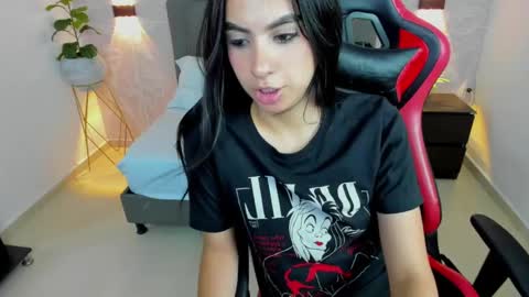 Snapshot of keithy_sex chatting on March 12, 2025, 7:17 pm K E I T H Y online show from March 12, 2025, 7:17 pm