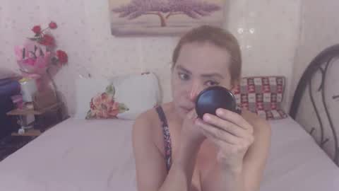 Snapshot of kekemistress chatting on February 11, 2026, 3:33 am Mistress online show from February 11, 2026, 3:33 am